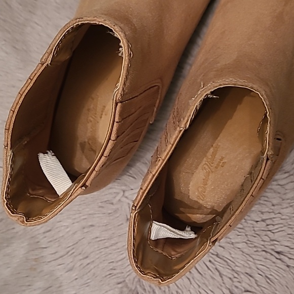 Universal Thread Ankle Boots ❤️ - Picture 7 of 8